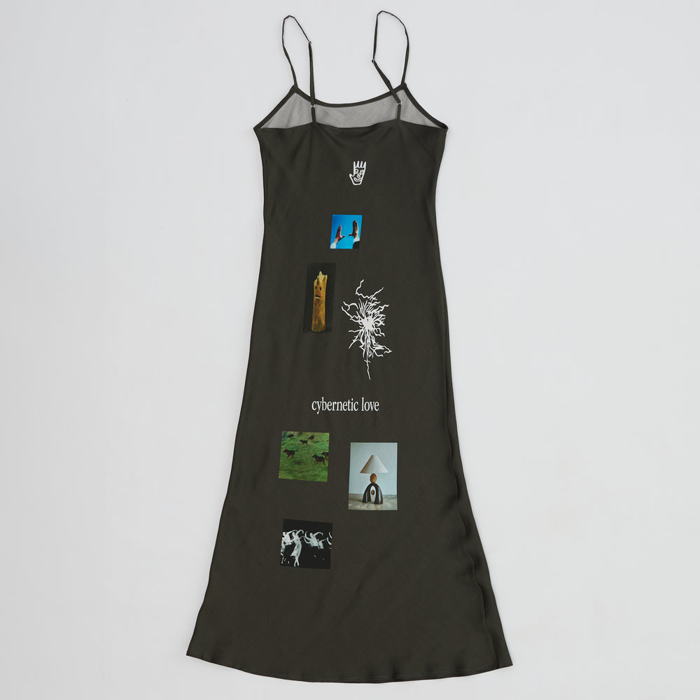 MOOD BOARD SLIP DRESS (CHARCOAL)