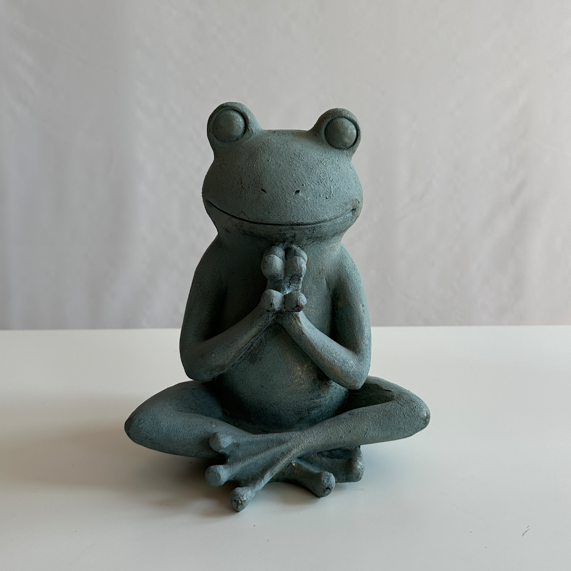 Yoga Frog Statue